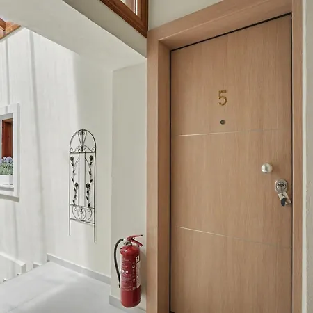 Kallichoron 4 Fortezza Apartmán *